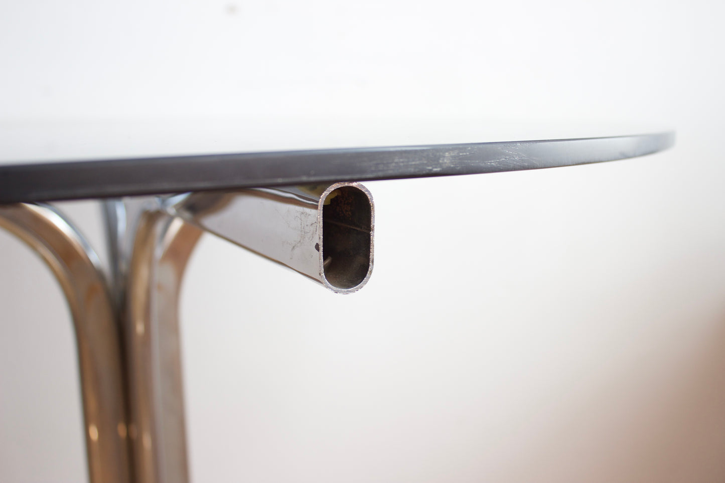 MESA COMEDOR SPACE AGE