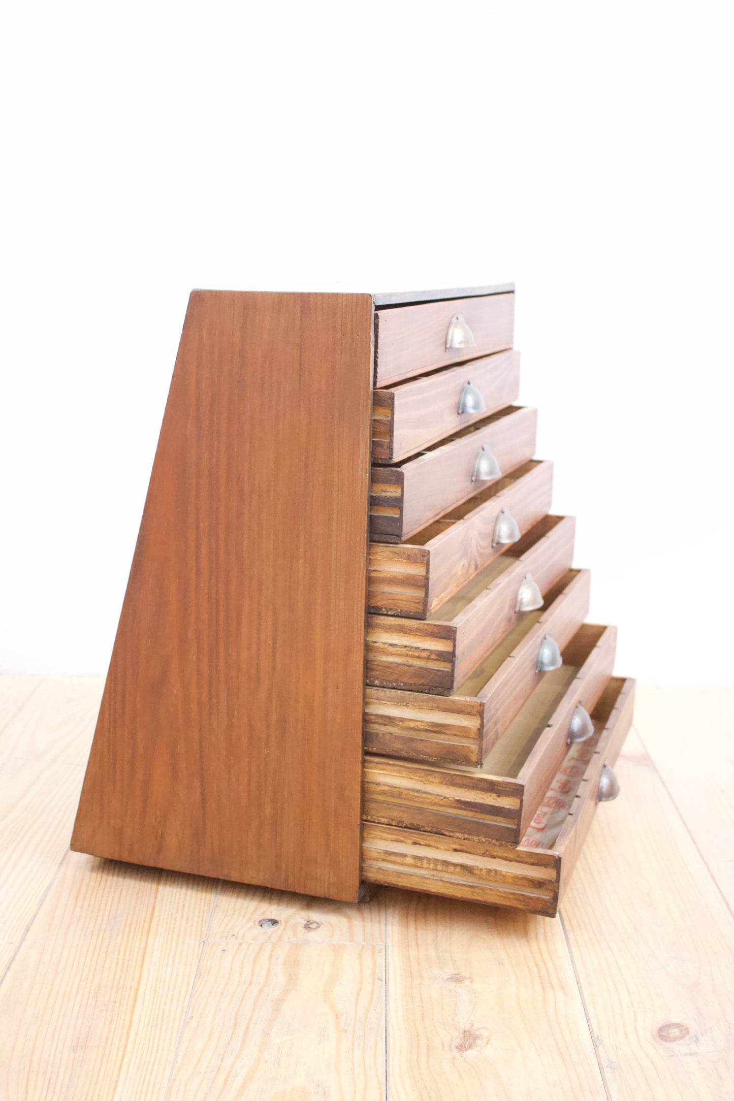 CAJONERA CORCHETES