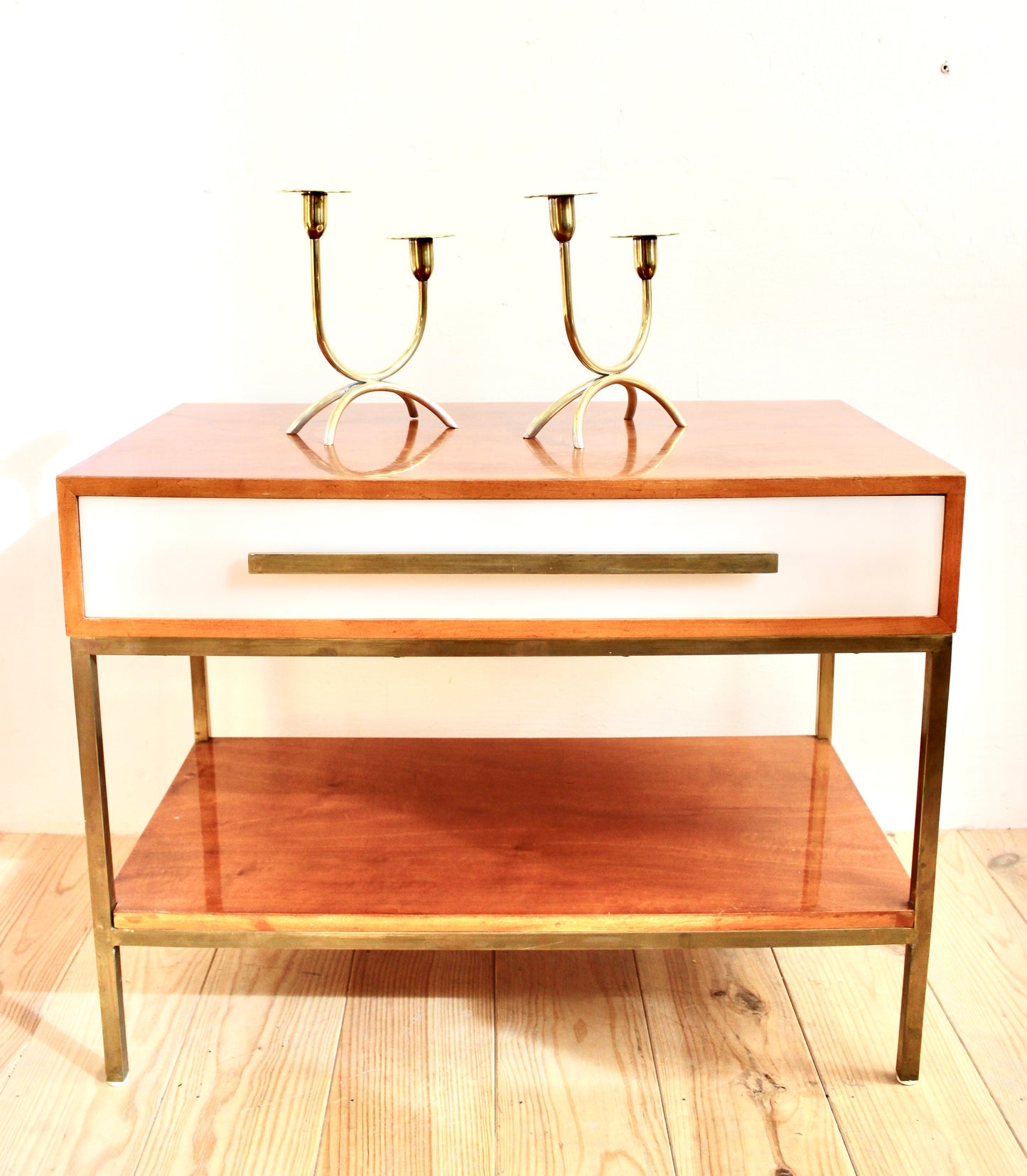 MUEBLE AUXILIAR