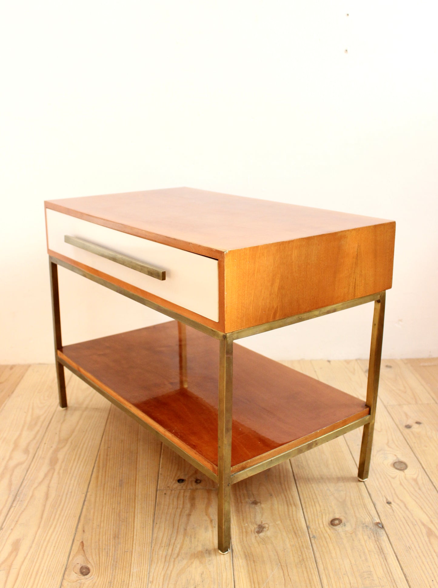 MUEBLE AUXILIAR