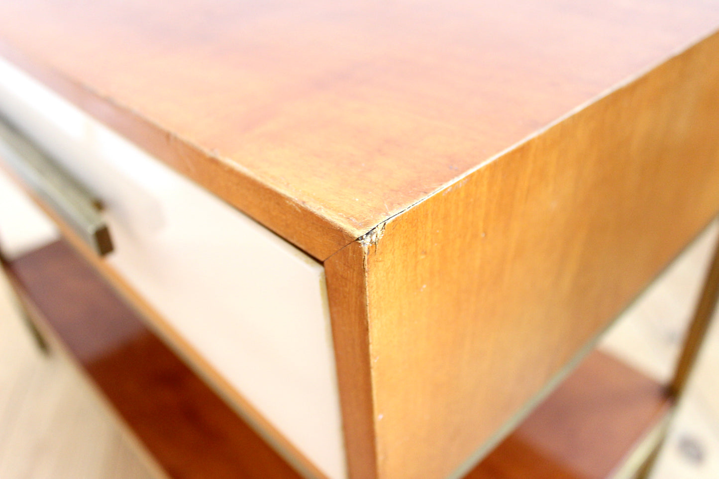 MUEBLE AUXILIAR