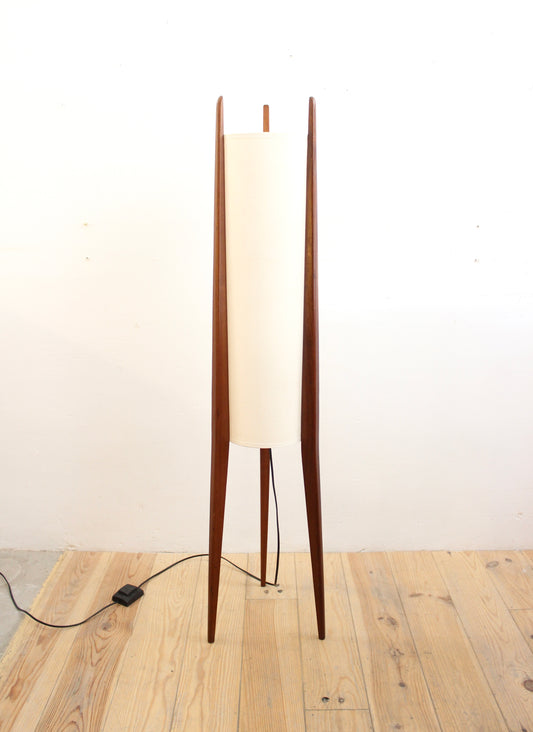 LÁMPARA DE PIE RUMBA