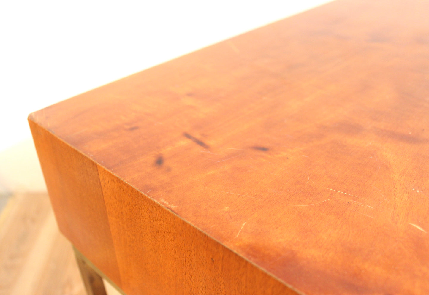 MUEBLE AUXILIAR