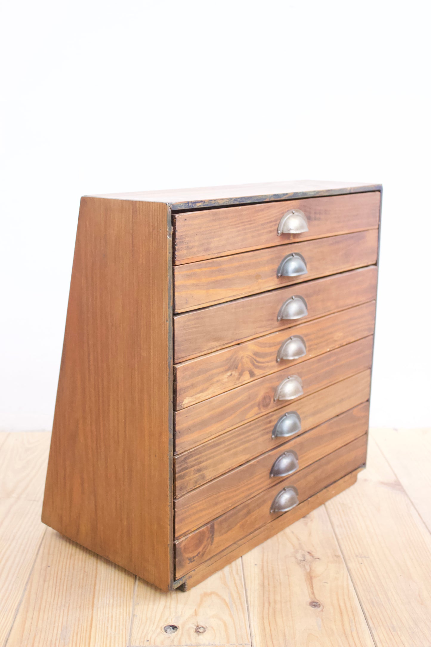 CAJONERA CORCHETES