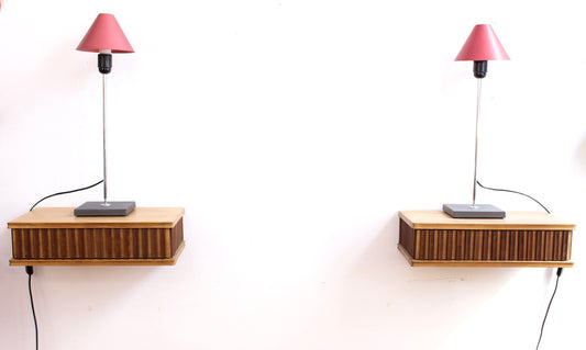 MESILLAS DE NOCHE FLOTANTES