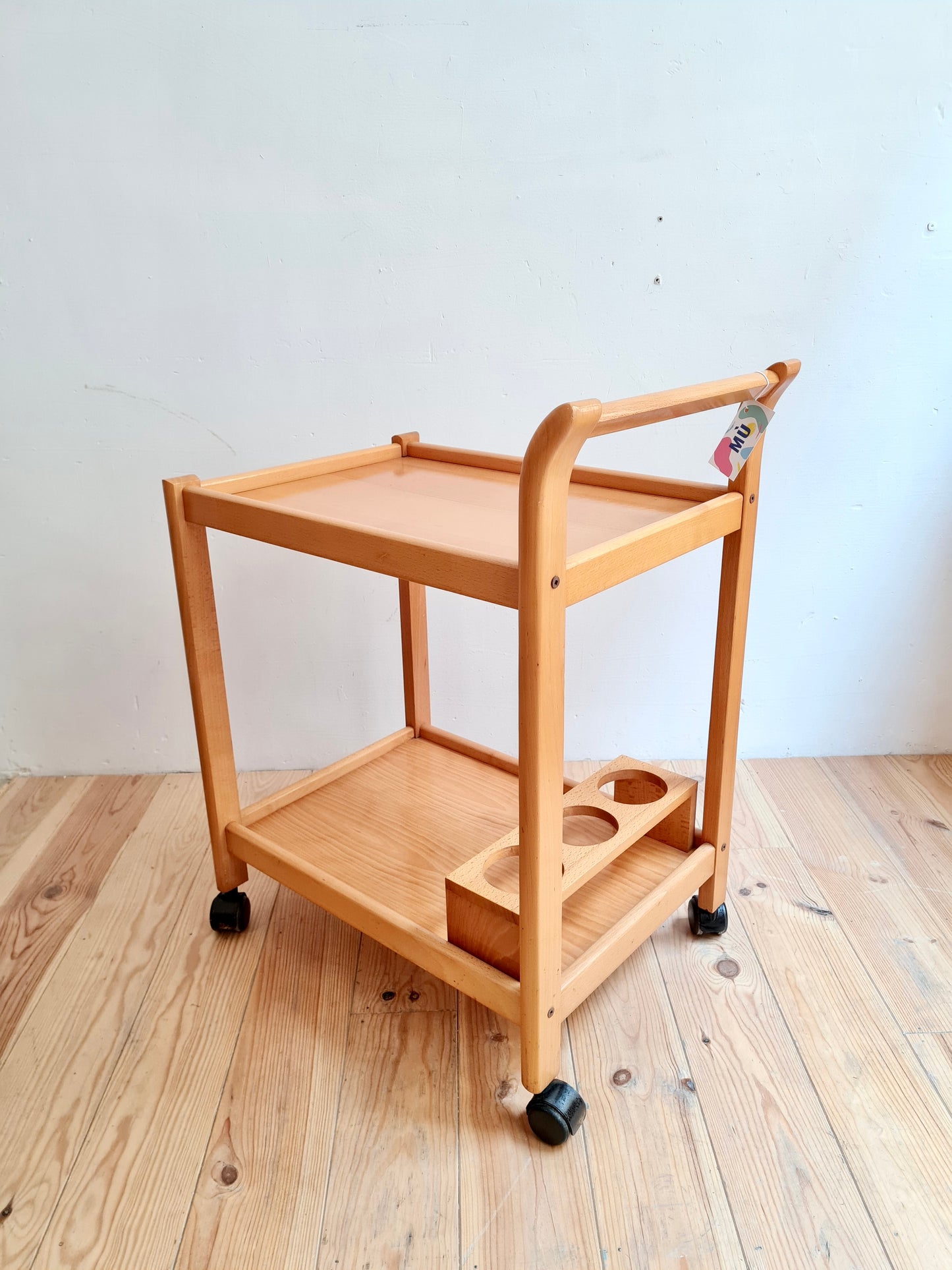 CAMARERA MADERA