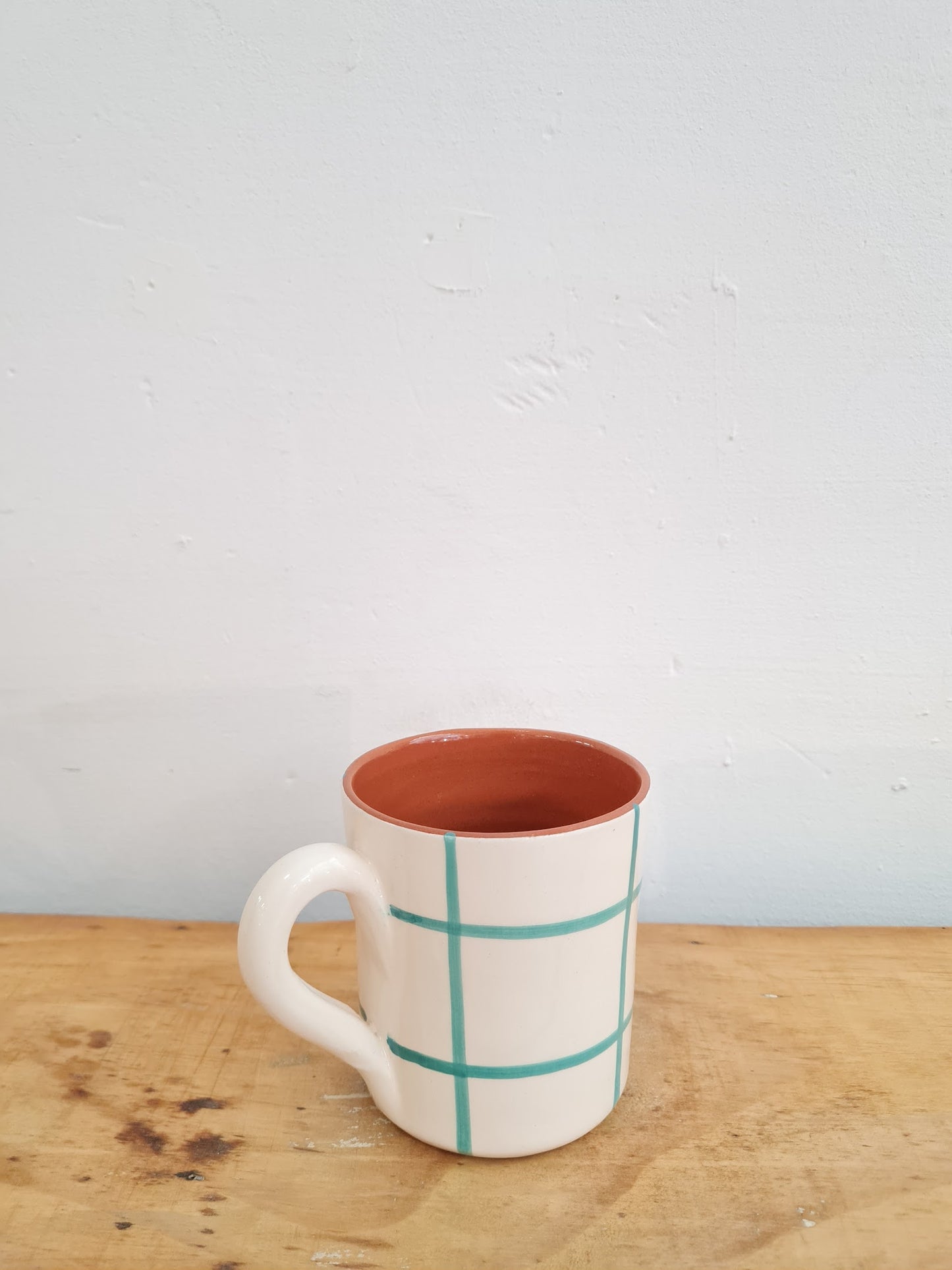 TAZA CUADROS VERDES