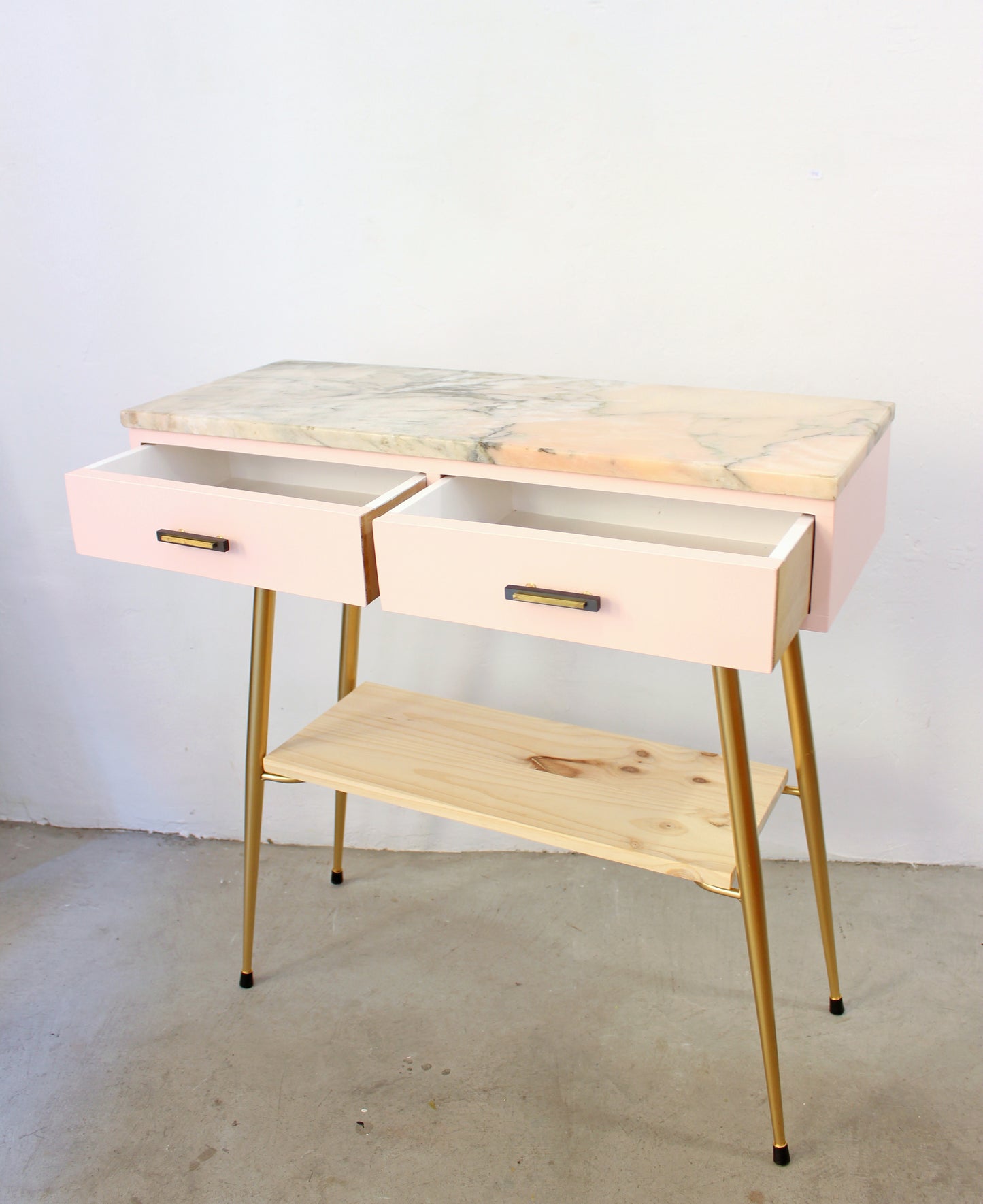 CONSOLA ROSA