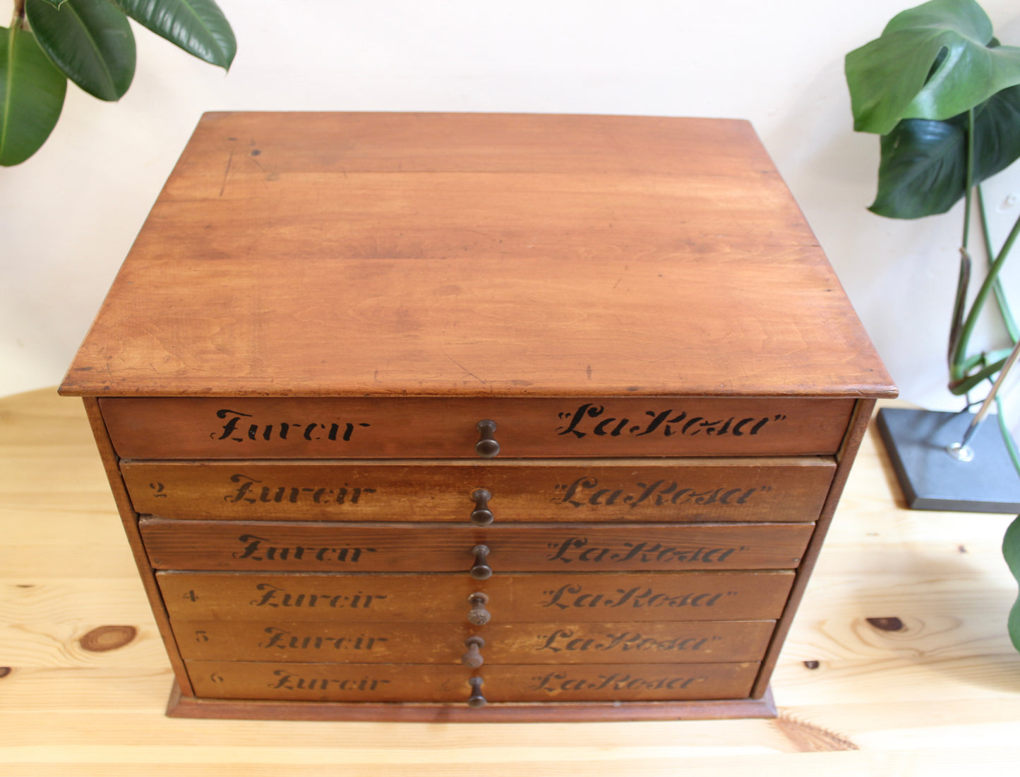 CAJONERA HILATURAS “ LA ROSA”