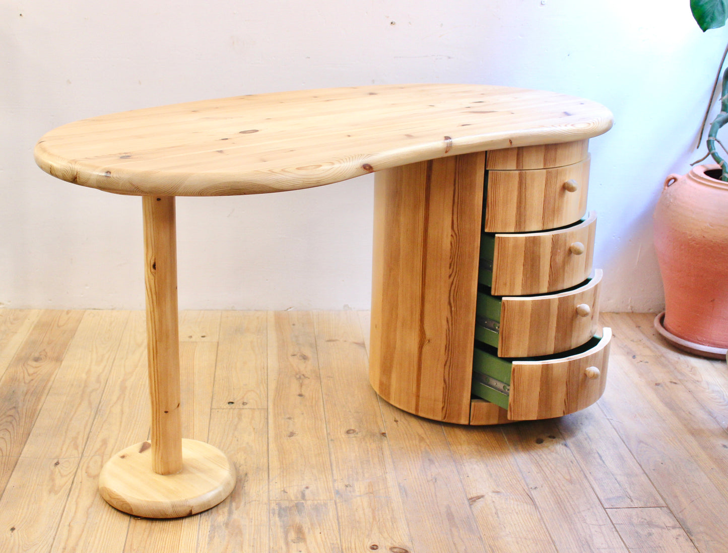 ESCRITORIO C.F.CHRISTENSEN