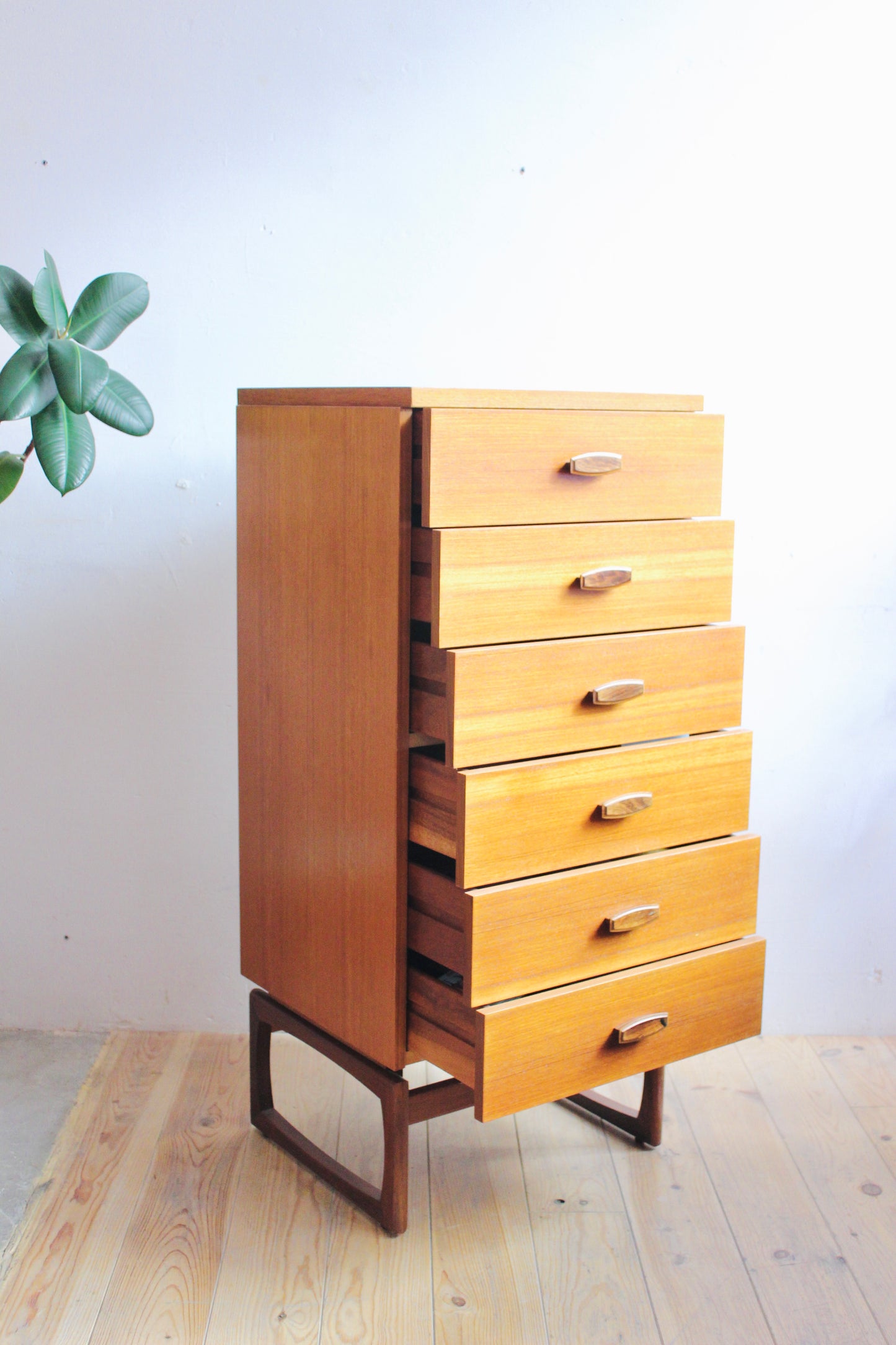CAJONERA TALLBOY GPLAN