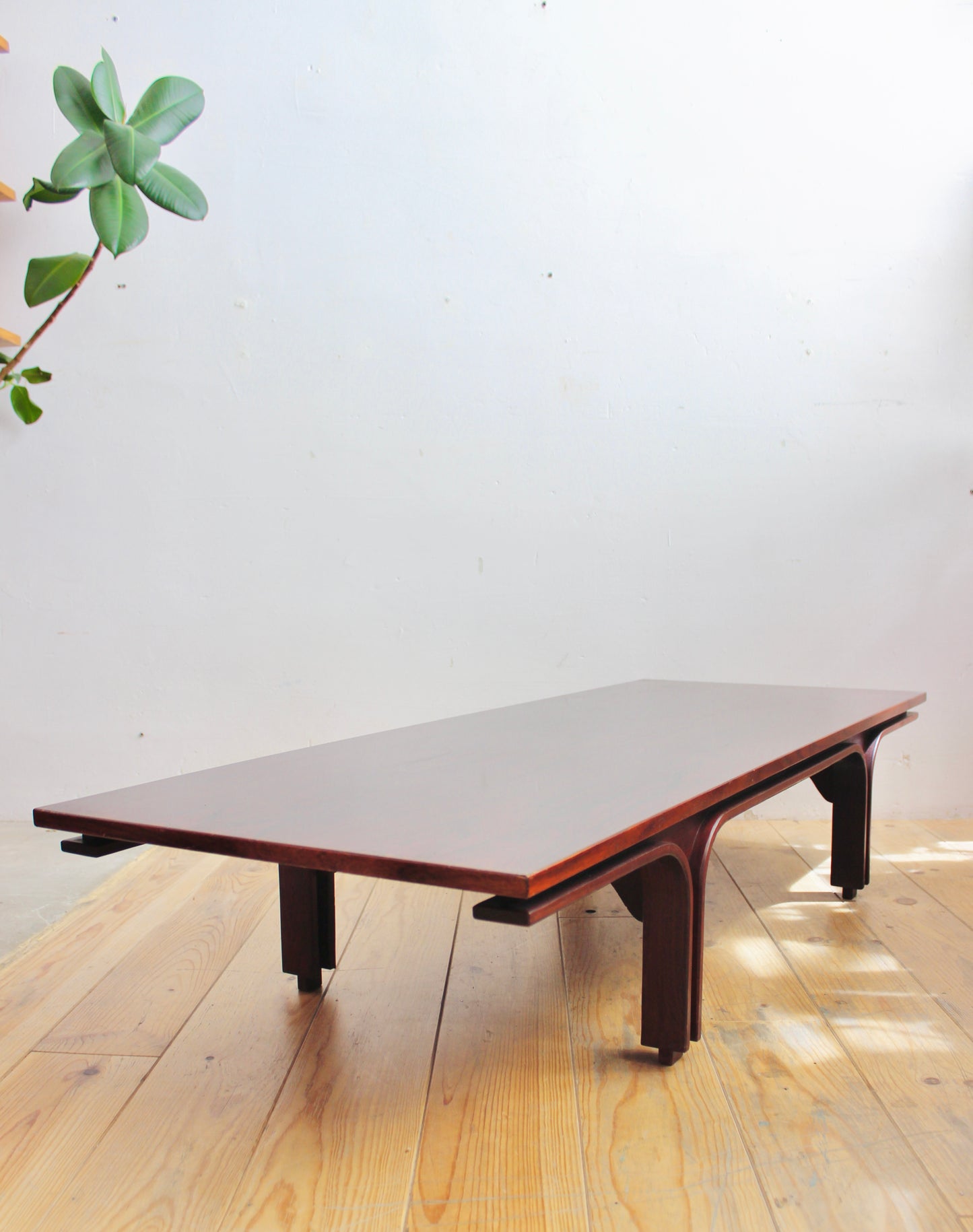 MESA BAJA DE CENTRO GIANFRANCO FRATTINI