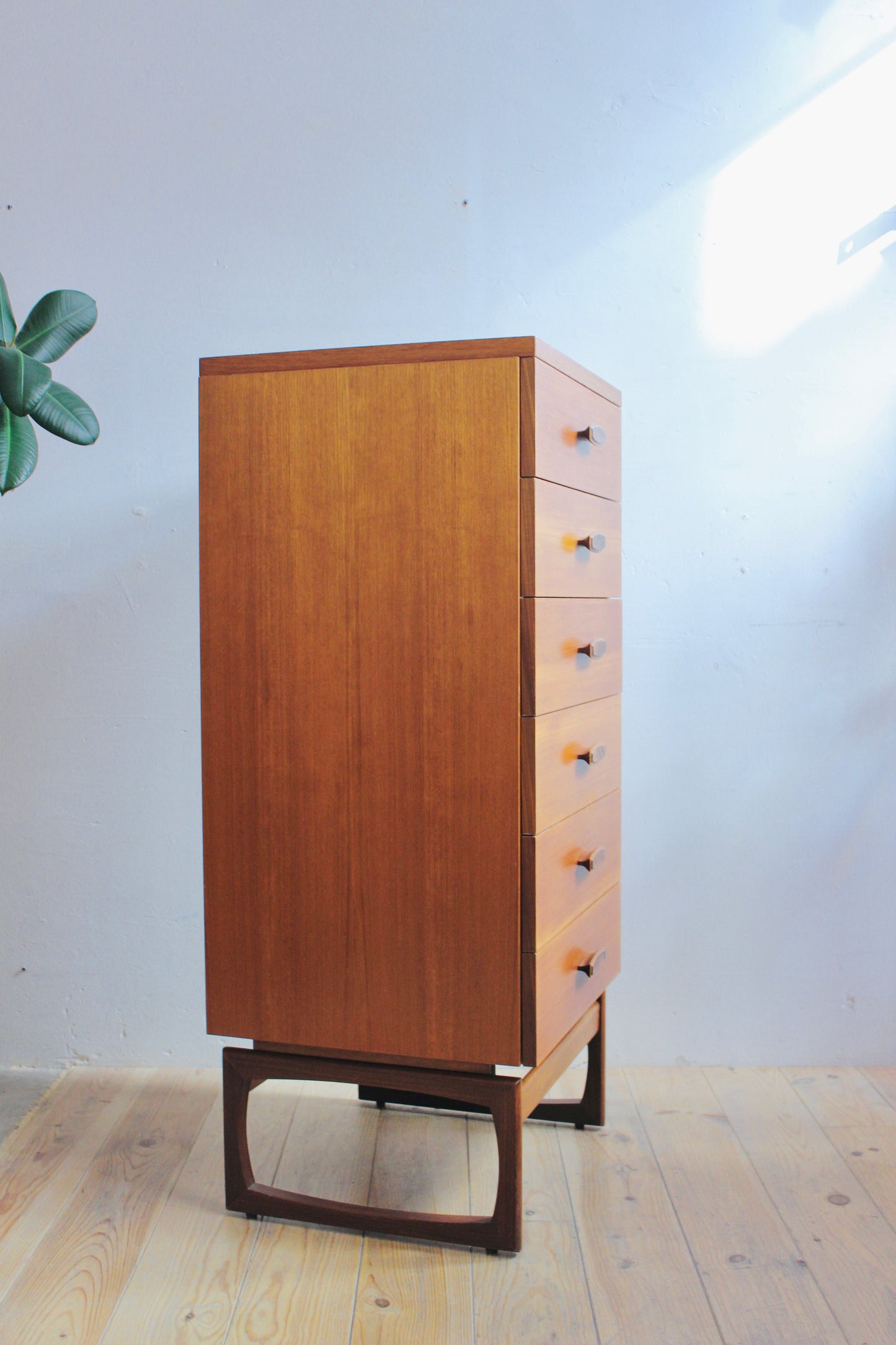 CAJONERA TALLBOY GPLAN